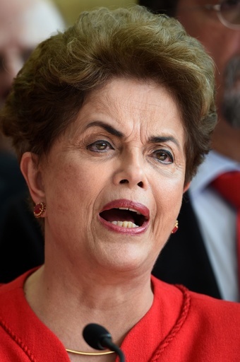 ブラジルのルセフ大統領、弾劾裁判で罷免 テメル氏が昇格