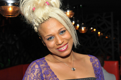 自由なミックスで楽しむアフリカ・ファッション、地元デザイナーの挑戦