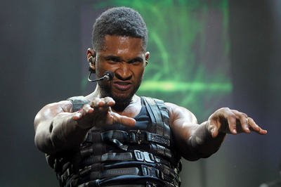 ツアー中のアッシャー、ドイツでコンサート