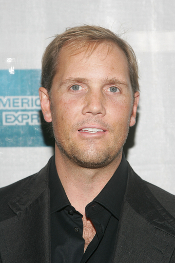 ＜第6回トライベッカ映画祭＞映画「You Kill Me」のプレミア上映会開催 - 米国