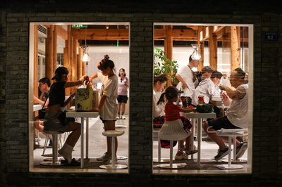 異なる文化や要素の融合として新しい味が注目を集める「新中式コーヒー」