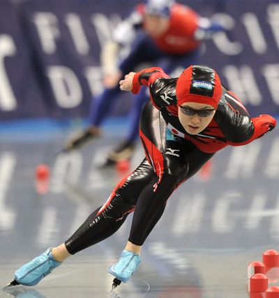 田畑 女子3000メートルで10位に