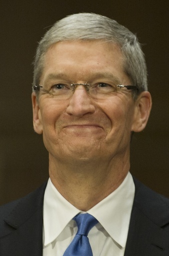 アップルのクックCEO、同性愛を公表 「神の最高の贈り物の一つ」