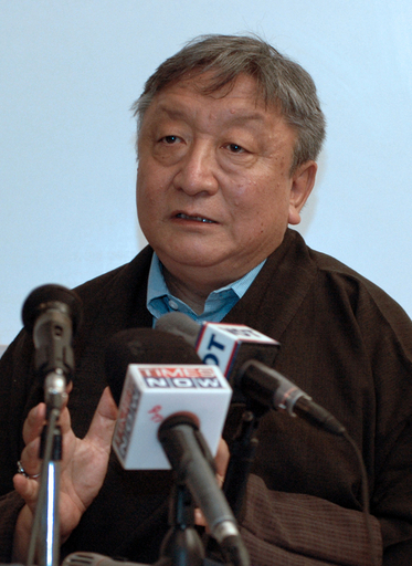 チベット特使、非公式対話で中国に「愛国教育」中止を要求