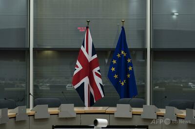 英ロンドンの刺殺事件、密入国したアフガン人難民を殺人罪で起訴