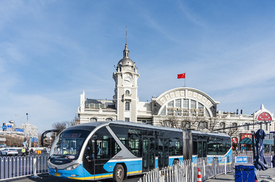 中国で毎日延べ2億人がグリーン通勤・通学