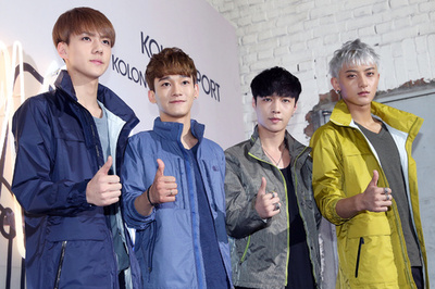 韓国スポーツウェアブランドのファッションショー、EXOなどが登場