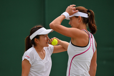 青山ペアが女子複で4強入り、ウィンブルドン選手権