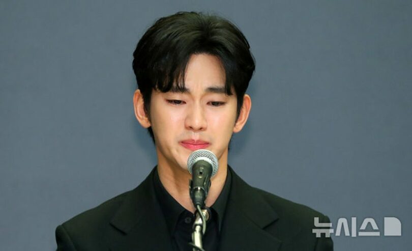 3月31日午後、ソウルで記者会見を開く俳優キム・スヒョン氏(c)NEWSIS