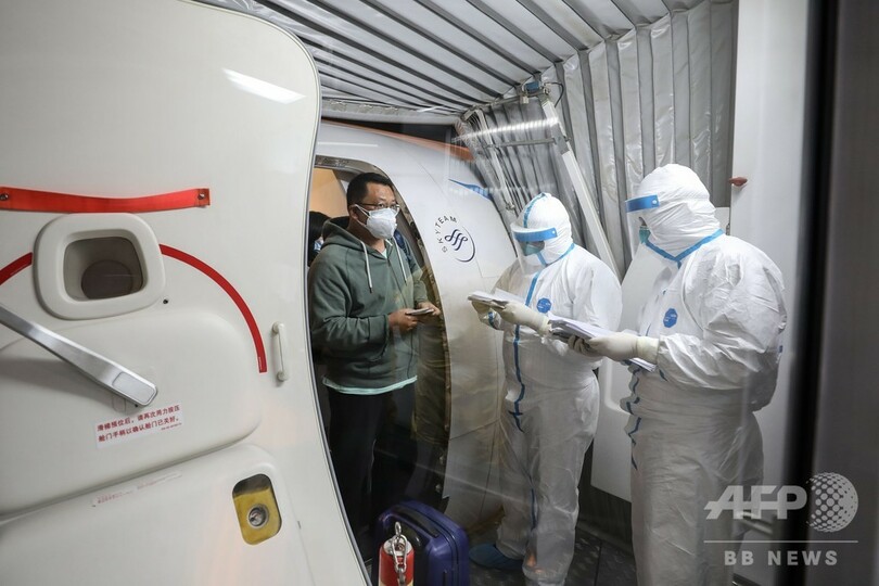 国外の湖北省出身者ら、中国政府チャーター機で武漢に帰還
