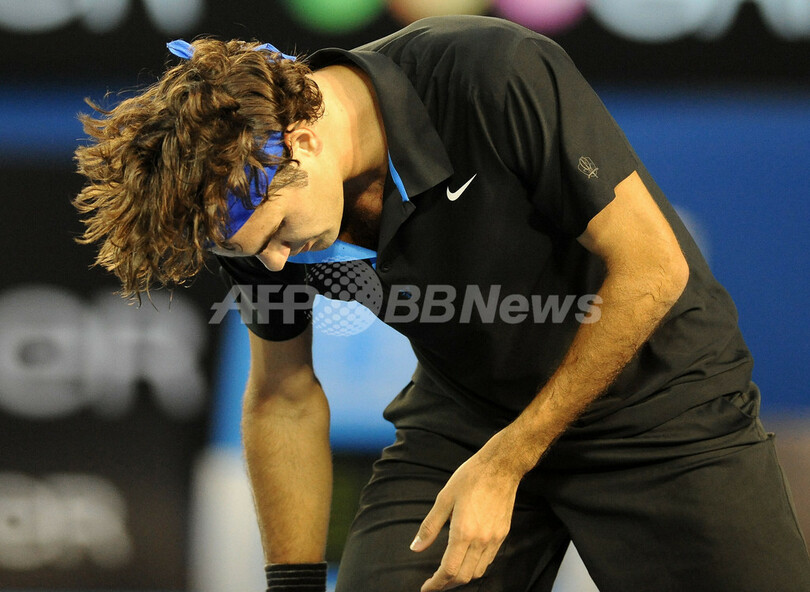 ジョコビッチ フェデラーを降し自身初の全豪決勝進出