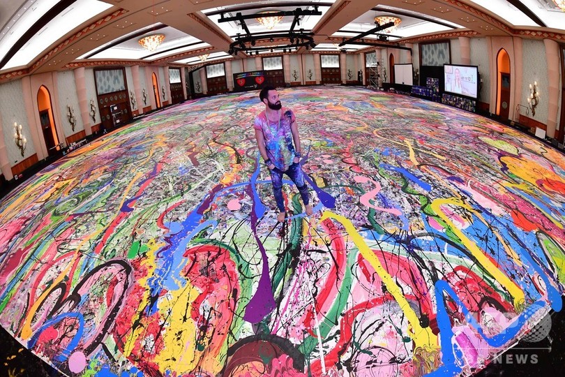 世界最大の絵でギネスに挑戦 英アーティストが慈善事業で制作 写真枚 国際ニュース Afpbb News