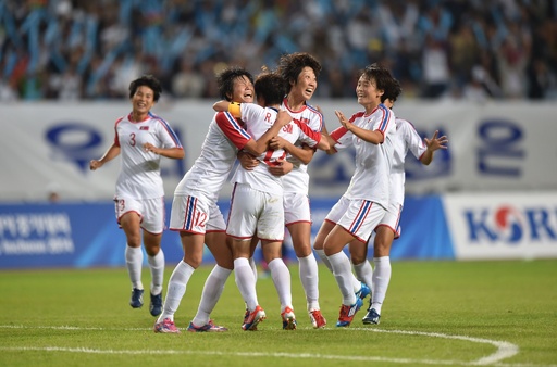 サッカー女子日本 北朝鮮に敗れ連覇ならず アジア大会 写真15枚 国際ニュース Afpbb News