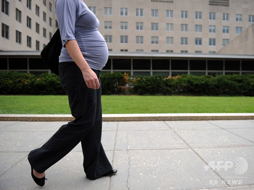 米国、妊婦の査証発給を制限 「出産ツアー」抑制へ 米国、妊婦の査証発給を制限 「出産ツアー」抑制へ