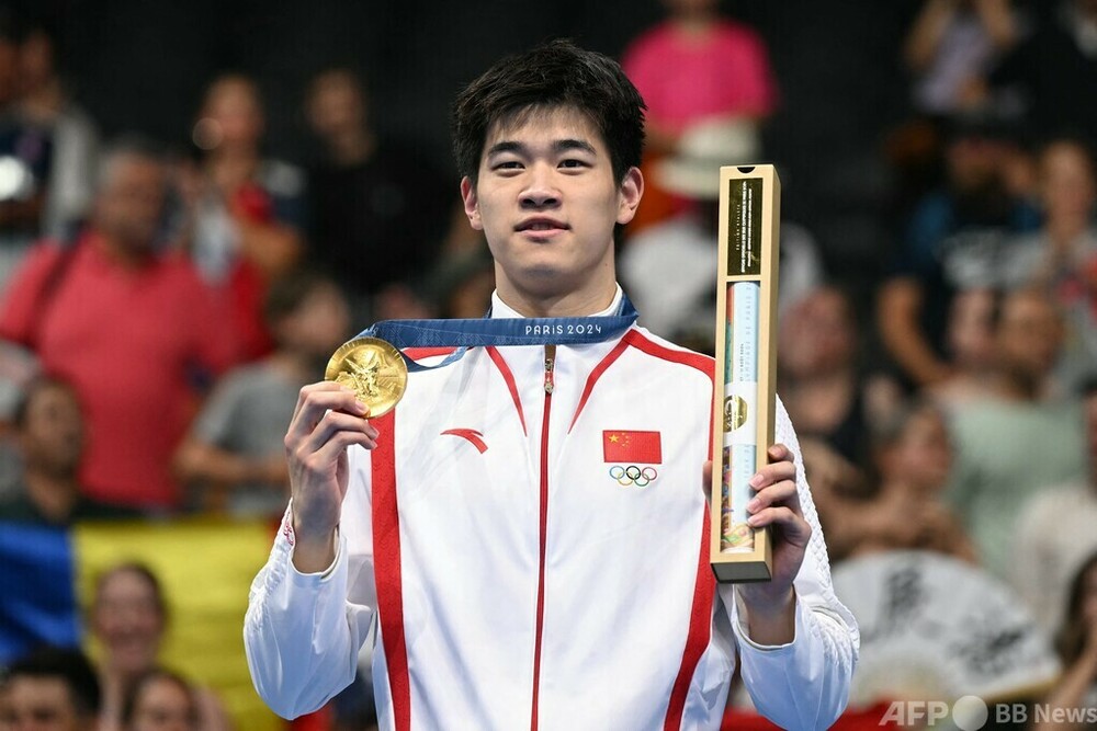 中国の潘展楽 男子100m自由形世界新で金 パリ五輪競泳 写真3枚 国際
