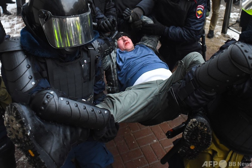 EU、ロシアの抗議デモ弾圧を非難 拘束4800人超に