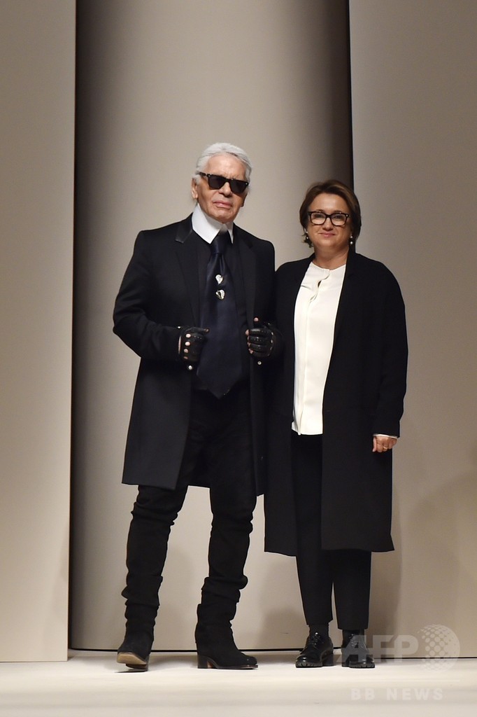 スイスのアーティスト、ゾフィー・トイベル=アルプの作品から着想、「フェンディ」15/16秋冬