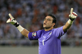 サッカーアフリカ・ネイションズカップ（アフリカ選手権、%%African Nations Cup 2010%%）グループリーグC、エジプト対ナイジェリア。試合は3-1でエジプトが勝利した。写真はチームの勝利を喜ぶエジプトのエサム・エル・ハダリ（%% 
Essam Al-Hadary%%）。（2010年1月12日撮影）(c)AFP/KHALED DESOUKI