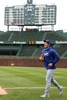 24MLB、シカゴ・カブス対ロサンゼルス・ドジャース。試合前のリグレー・フィールドに姿を見せたロサンゼルス・ドジャースの大谷翔平（2024年4月5日撮影）。(c)Michael Reaves/Getty Images/AFP