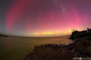 強烈な」太陽嵐による地磁気嵐、中緯度地域でオーロラ観測も 写真6枚