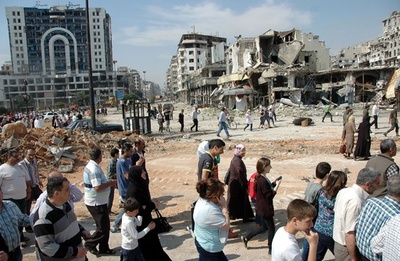 シリア反体制派、ホムス旧市街から撤退完了 がれきの街に住民戻る