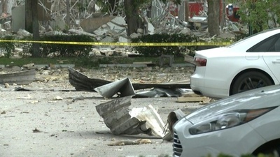 米フロリダ州のショッピングモールで爆発、21人負傷 がれきから破裂したガス管