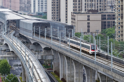 1～4月の中国鉄道固定資産投資、約4兆円に