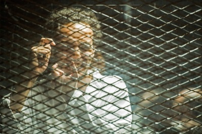 エジプト裁判所、「ムスリム同胞団」指導者ら75人の死刑判決維持