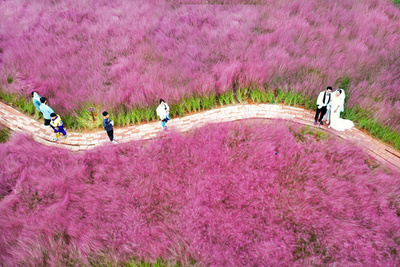 中国の大型連休 今年のブームは「ニッチな旅行」と「寝そべり式旅行」
