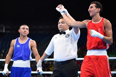 「夢を盗まれた」、リオ五輪ボクシングで物議醸す判定負け