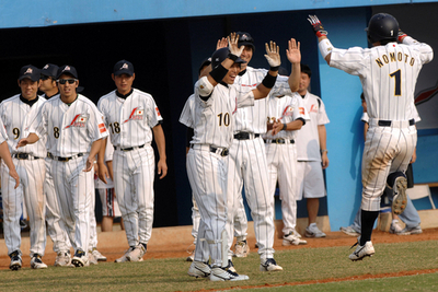 日本 スペインからサヨナラ勝ちを収め5勝目
