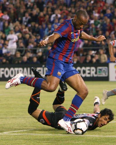 アンリ アキレス腱負傷でW杯予選を欠場