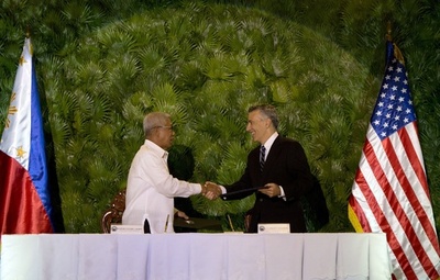 米・フィリピンが新軍事協定に調印