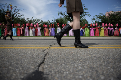 食い物にされる北朝鮮女性たち、公務員による性的虐待が横行