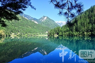 ユネスコ世界遺産「九寨溝」にとうとう鉄道が開通・中国