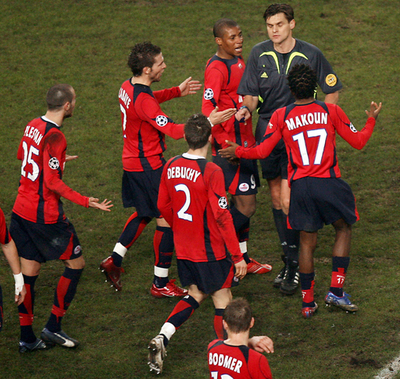 ＜サッカー 欧州チャンピオンズリーグ＞UEFA リールの抗議を退ける - スイス