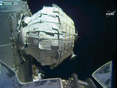 膨らませて使うモジュール、ISSでの試験に成功 NASA
