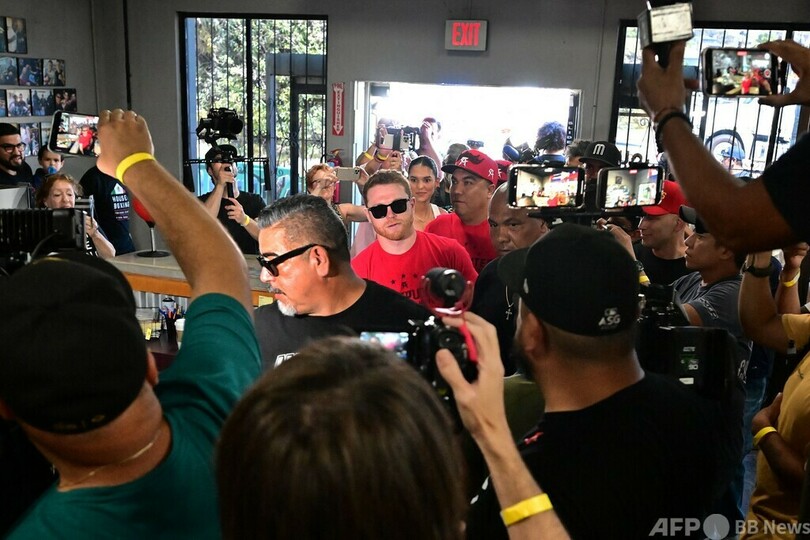 カネロ、ゴロフキン戦へ公開練習 9月に3度目の激突