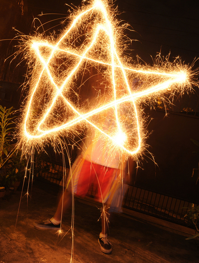 新年祝賀の爆竹などで2人死亡 フィリピン 写真5枚 国際ニュース Afpbb News