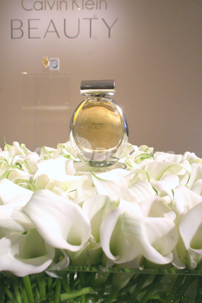 カルバン クライン新作香水が人気の理由