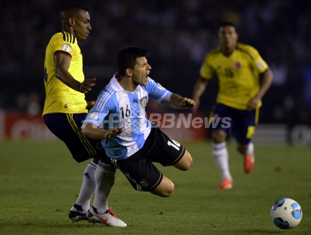 メッシ出場のアルゼンチン コロンビアとドロー W杯南米予選 国際ニュース Afpbb News