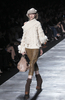 フランス・パリ市内で発表されたクリスチャン ディオール（Christian Dior）の10/11年秋冬コレクション（2010年3月5日撮影）。(c)AFP/Francois Guillot