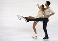 14-15フィギュアスケートグランプリ（GP）シリーズ第5戦、エリック・ボンパール杯（Trophee Eric Bompard 2014）、アイスダンス・フリーダンス（FD）。演技に臨むガブリエラ・パパダキス（Gabriella Papadakis）/ギヨーム・シゼロン（Guillaume Cizeron）組（2014年11月22日撮影）。(c)AFP/ROMAIN PERROCHEAU
