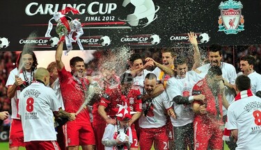 【貴重】リバプールFC 2005 FA CUP優勝記念6体セット コリンシアン red_colle-item-JT930501-HME.png
