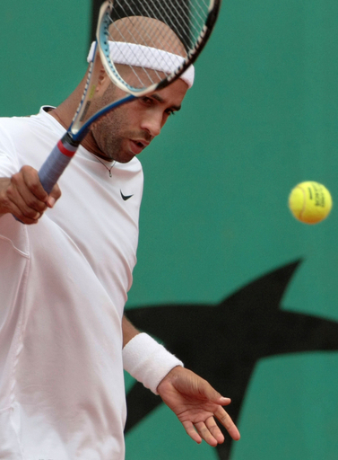 ブレーク ガルビスに敗れて2回戦敗退に終わる