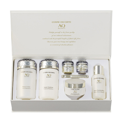 「コスメデコルテ」新作アイクリームも入った限定コフレ10月16日登場