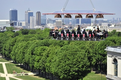 「空中レストラン」で料理と景色を堪能、ベルギー