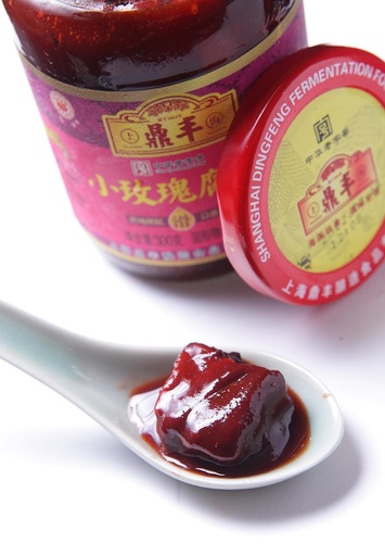 上海製eスポーツ用電動昇降デスクなど 海外で好調