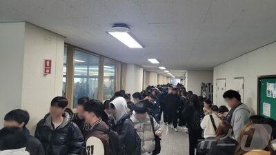 韓国“雪爆弾”で標高800mのキャンパスが孤立…寮で140人が眠れぬ夜