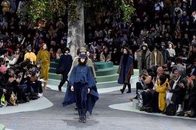 デニムにもワニ、ニットも一捻り「ラコステ」18/19年秋冬